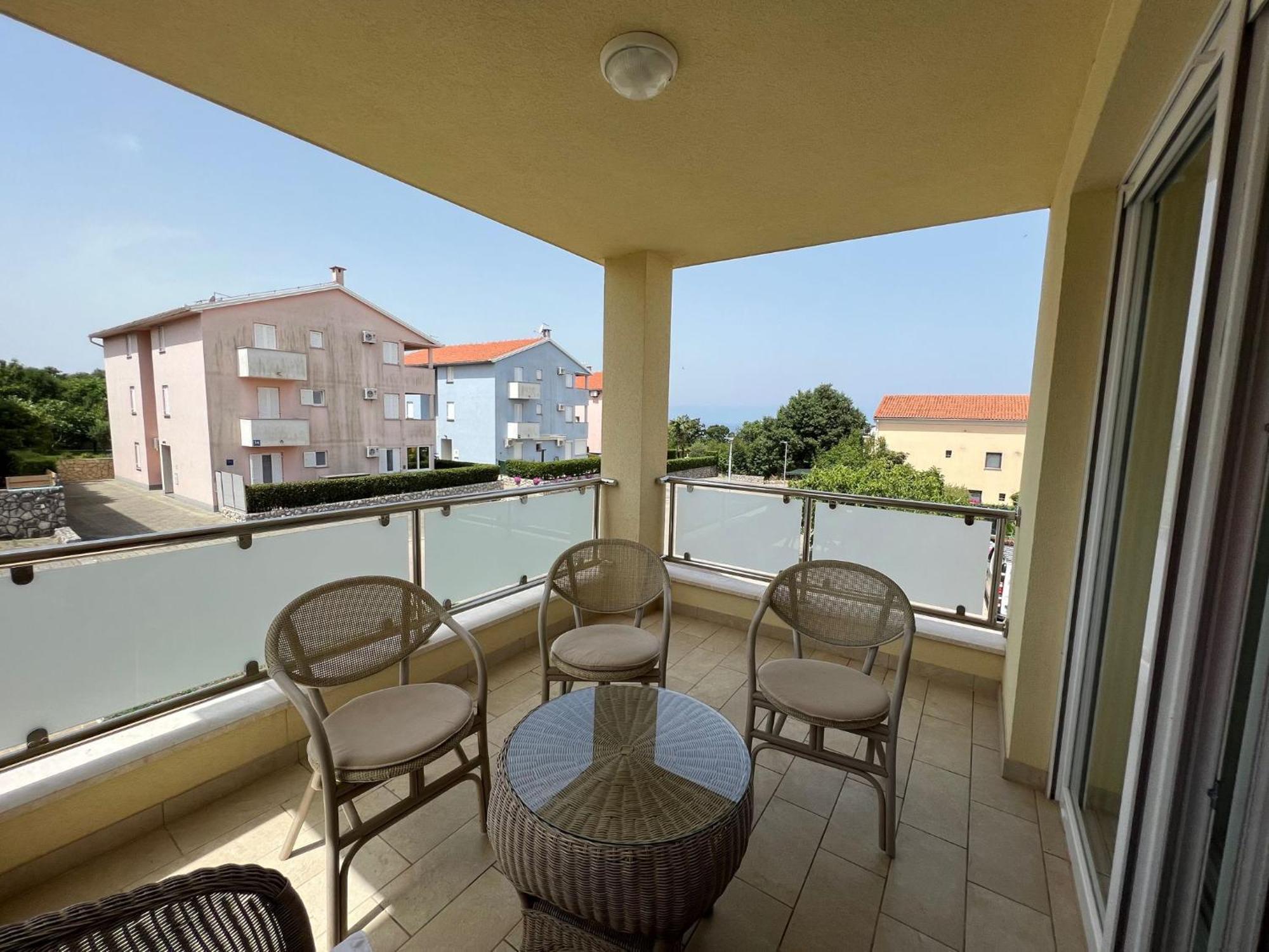 Apartman Sven Malinska Zewnętrze zdjęcie